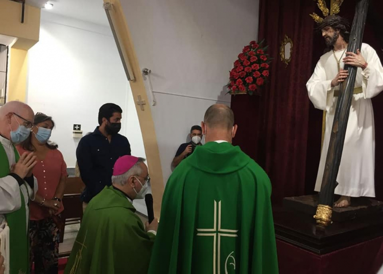 Monseñor Rico Pavés celebra su primera eucaristía como obispo de Asidonia – Jerez en la parroquia de San Rafael