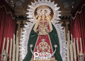 La Virgen del Rosario de la Yedra recorre hoy las calles de su barrio