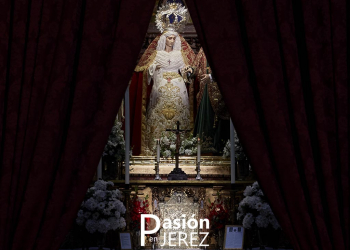 Las Hermanas de la Cruz nombradas Camareras Honorarias de María Santísima del Desconsuelo