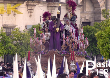 Salida procesional de la Hermandad de la Entrega