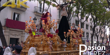 La Sagrada Lanzada por Porvera