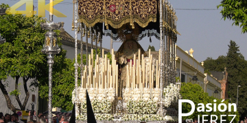 Salida de María Santísima de la Paz en su Mayor Aflicción