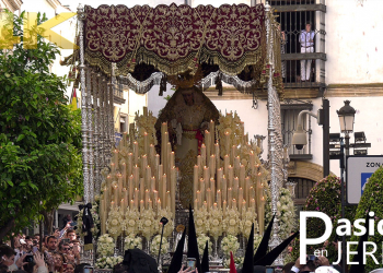 Petalá a la Virgen del Valle Coronada