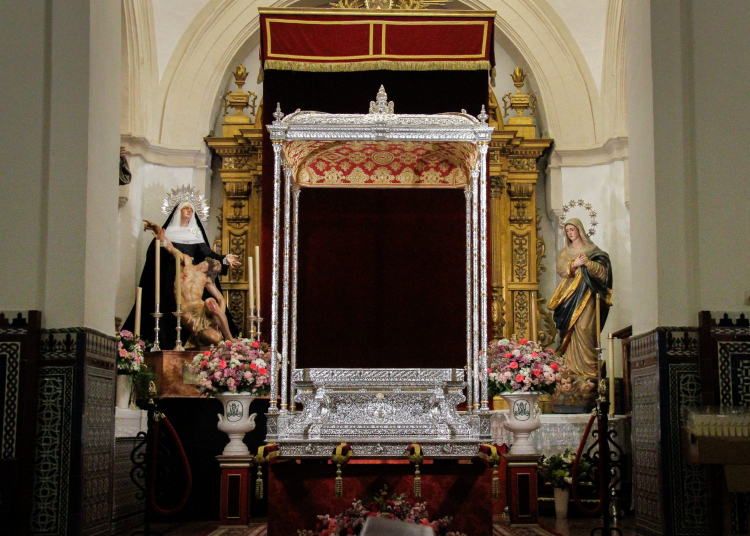 Ya se encuentran en Almonte las nuevas andas de la Virgen del Rocío