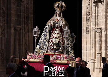 José Luis Erdozain Holgado es galardonado con el premio Trabajadera