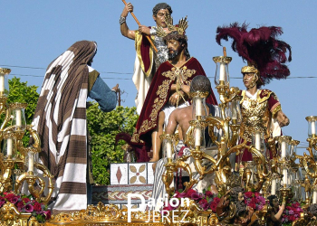 La Coronación de Espinas renueva con la  Vera-Cruz de Los Palacios