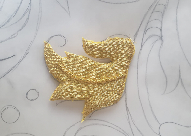 Comienza el bordado del techo de palio de María Santísima de la Concepción Coronada