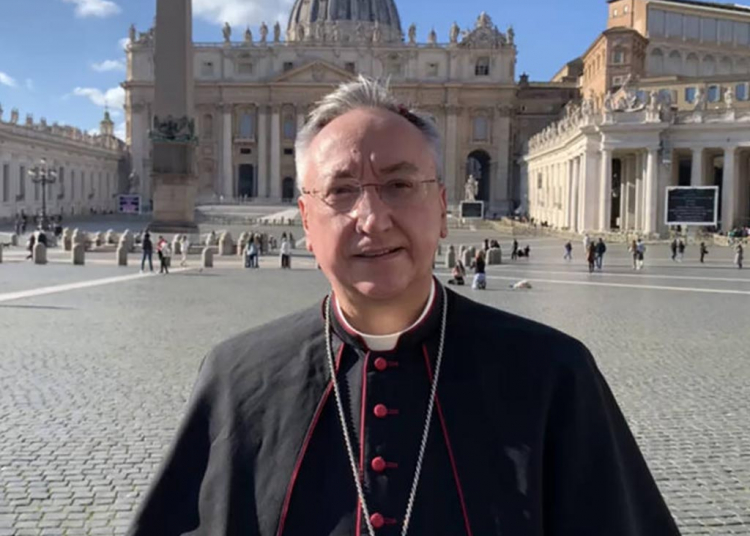 Monseñor Rico Pavés convoca a una Eucaristía por el eterno descanso de Benedicto XVI