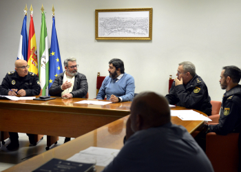 Ayuntamiento, Unión de Hermandades y cuerpos de seguridad se reúnen para analizar los dispositivos de Semana Santa