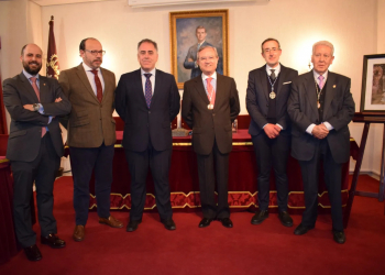 El Santo Crucifijo presentó el programa  de actos por el 450 aniversario fundacional