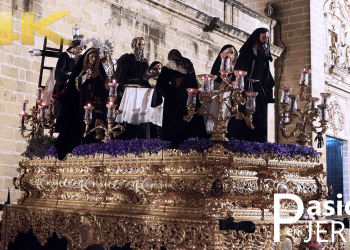 Salida del Santísimo Cristo de la Caridad de Catedral