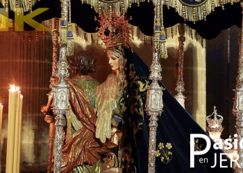 Salida de María Santísima de la Confortación de Catedral