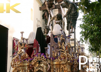 Salida del Sagrado Descendimiento