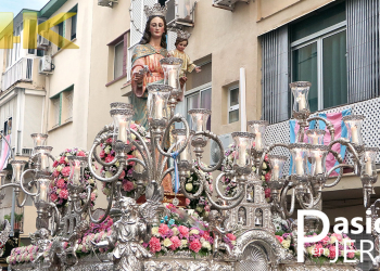 Salida procesional de María Auxiliadora del Lora Tamayo