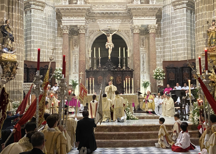 Solemne Triduo dedicado al Santísimo Sacramento del Altar en la Catedral