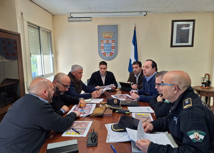 El Gobierno Local coordina con Tele-Taxi y Policía Local el dispositivo de Movilidad de Semana Santa