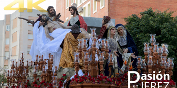 Salida procesional de la Hermandad de la Sagrada Mortaja