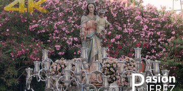 Salida procesional de María Auxiliadora del Lora Tamayo