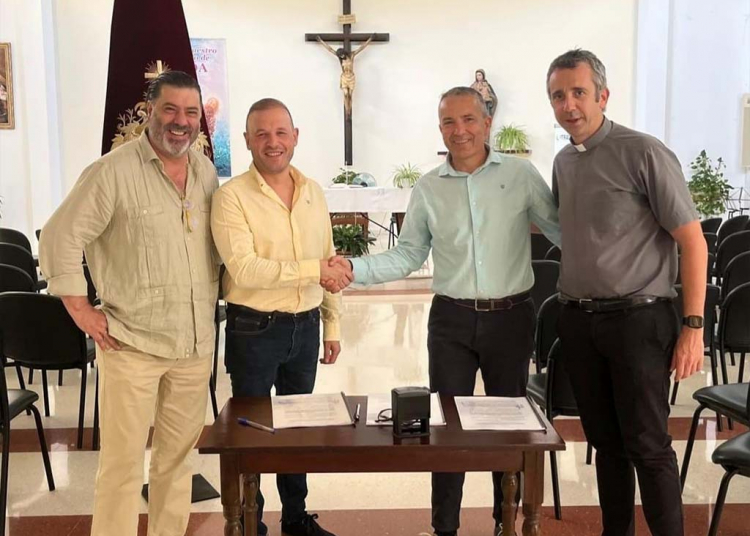 Firmado el contrato de obra de la primera fase de la casa hermandad de Bondad y Misericordia