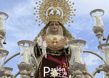 Rosario vespertino presidido por Nuestra Señora del Carmen en sus Misterios Dolorosos