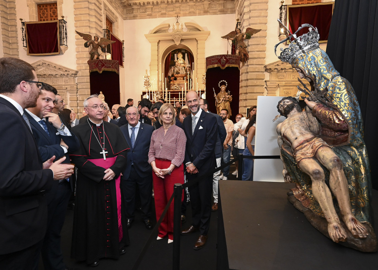Inaugurada la exposición ‘Salutación Mariana Miryam’ en la Capilla de las Angustias