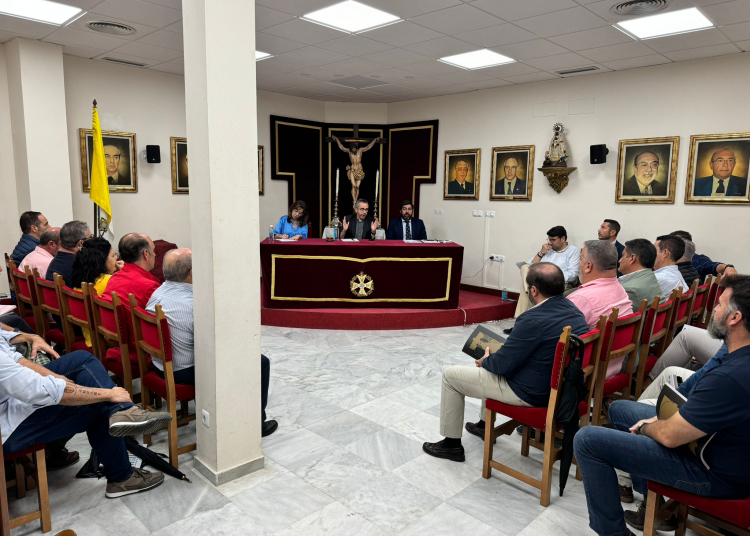 Aplazada al miércoles la decisión sobre el futuro de la Procesión Magna Mariana