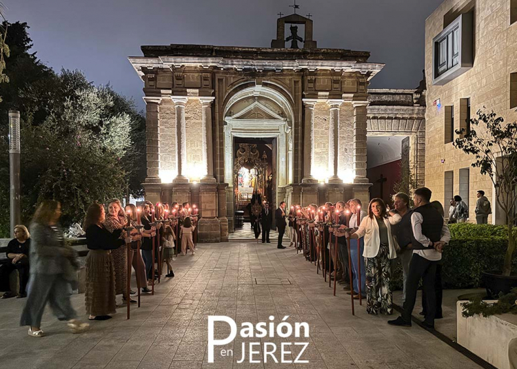 Horarios de visita de los templos el 12 de octubre