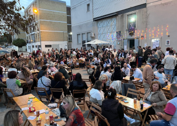 Éxito rotundo en la zambomba solidaria de la Parroquia de San Benito