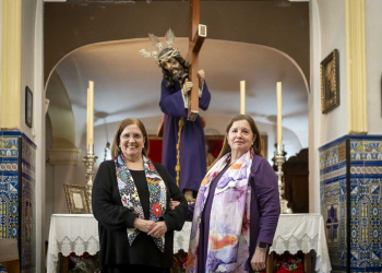 Las hermanas Barrones, voz y alma del XLIV Pregón a Ntro. Padre Jesús Nazareno