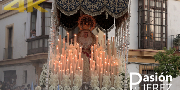 Nuestra Señora de la Estrella Coronada por Catedral y Plaza del Arroyo
