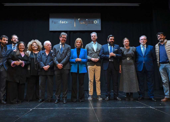 El Teatro Cajasol acogió el estreno de «Quedan; la Pasión de Jerez»