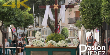Procesión de la Santa Cruz Hermandad de la Sagrada Lanzada