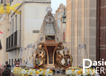 Salida procesional de la Virgen de la Palma