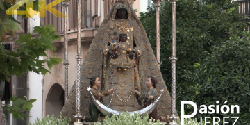 Salida procesional de Nuestra Señora de la Merced Coronada