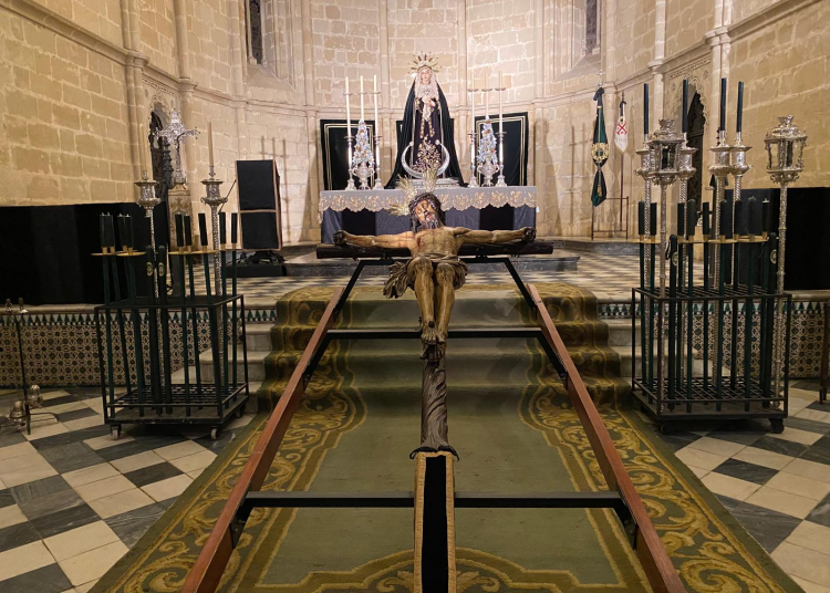 Sábado cofrade en Jerez con la Virgen de la Cabeza, el Cristo de la Esperanza y la Virgen del Amparo como protagonistas