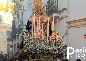 Rosario vespertino María Santísima del Amparo