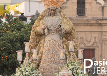Rosario vespertino Nuestra Señora de la Esperanza Coronada