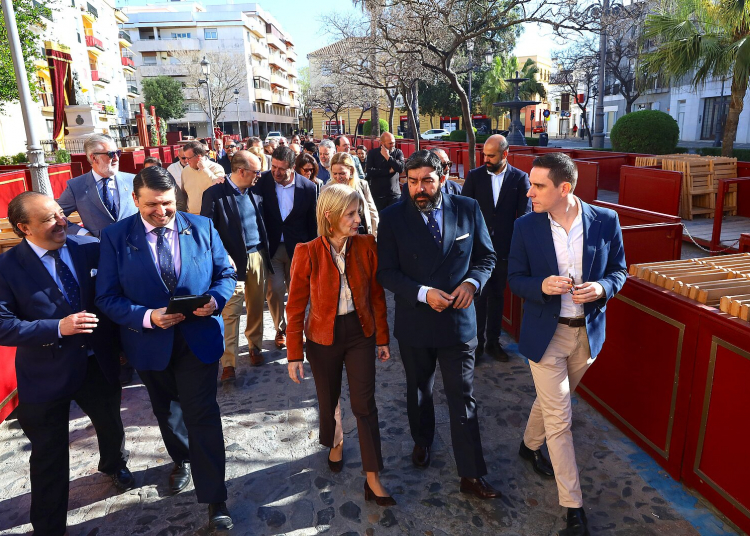El Ayuntamiento y la Unión de Hermandades culminan la puesta a punto de la Carrera Oficial