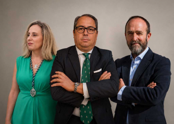 Tres candidatos aspiran este miércoles a presidir la Unión de Hermandades de Jerez