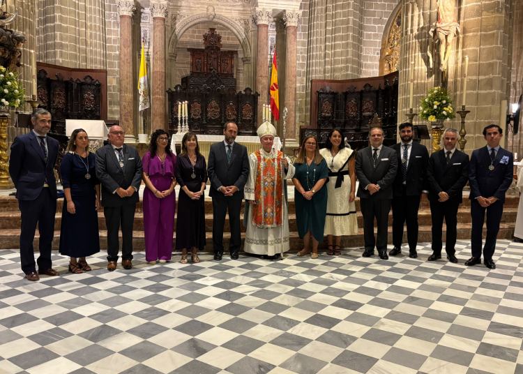 La Catedral acogió la toma de posesión del nuevo Consejo de la Unión de Hermandades